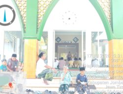 Kemenag dan Kapolres Jombang Hadiri Sholat Jumat di Masjid At-Taqwa, Semarakkan Peringatan HUT Masjid ke-4