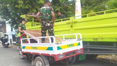Menembus Gang Sempit: Ketika ‘Motor Roda Tiga’ Satgas TMMD 129 Bojonegoro Bawa Harapan Rumah Layak Huni Warga Kesongo