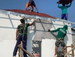 Mengukir Bakti di Tapak Perbatasan: Satgas TMMD 129 Bojonegoro dan Warga Kesongo Menyatu Membangun Rumah Doa