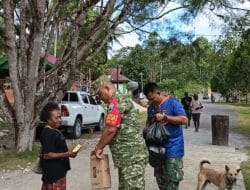 Hangatkan Kebersamaan, Dansatgas TMMD Ke-129 Kodim 1807/Sorong Selatan Berbagi Keceriaan Bersama Anak-Anak Kampung Sesor