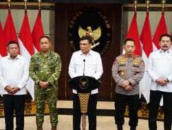 Panglima TNI Dampingi Menko Polkam Sampaikan Imbauan Jaga Kondusivitas Bangsa