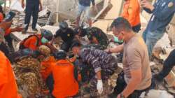 TNI Kerahkan Personel, Hercules, dan KRI Bantu Masyarakat Terdampak Gempa NTT