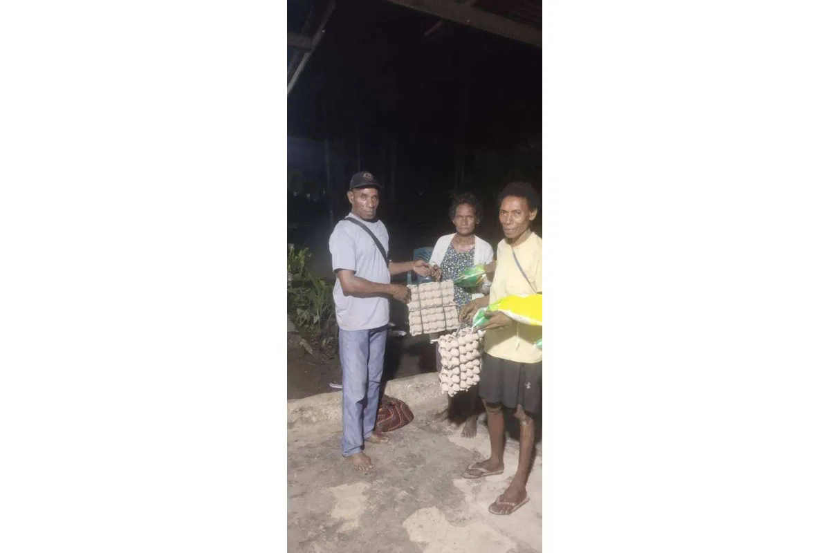 Peringati HUT ke-81 RI, Kepala Suku Kampung Suskun Keerom Gelar Lomba dan Bagikan Sembako untuk Pompa Semangat Nasionalisme