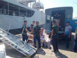 Hari Keenam Pascagempa, TNI Kerahkan 5.254 Personel dan Salurkan 293 Ton Bantuan untuk NTT
