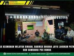 Jaga Keamanan Wilayah Binaan, Babinsa Bhuana Jaya Lakukan Patroli Dan Sambangi Pos Ronda