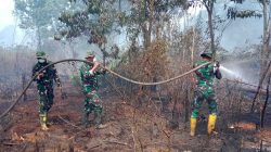 Gambut Jadi Medan Tempur, Satgas Darat Lanud Sjamsudin Noor Pantang Pulang Sebelum Bara Terkendali