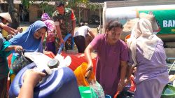 Tanggap Darurat, Kodim Bojonegoro Terus Pasok Puluhan Ribu Liter Air Bersih ke Wilayah Kekeringan