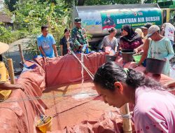 Tanggap Darurat, Kodim Bojonegoro Salurkan 77.000 Liter Air Bersih ke Wilayah Kekeringan