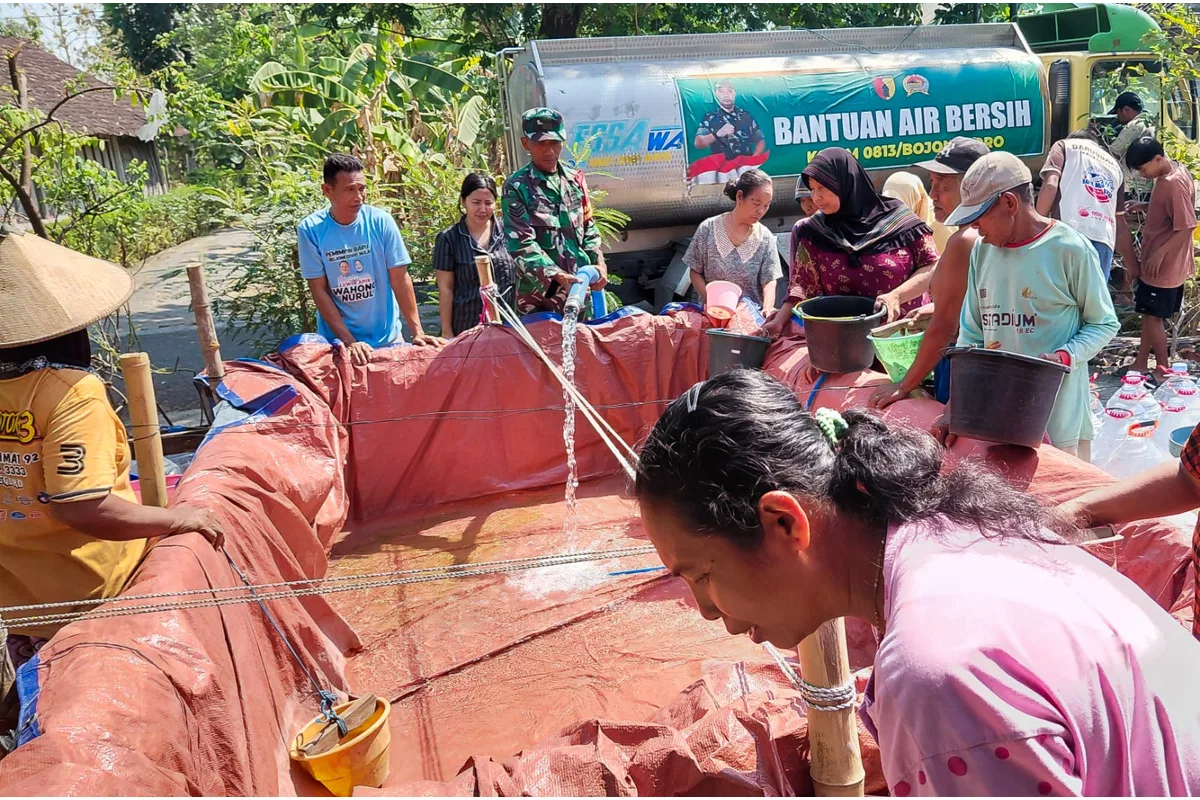 Tanggap Darurat, Kodim Bojonegoro Salurkan 77.000 Liter Air Bersih ke Wilayah Kekeringan