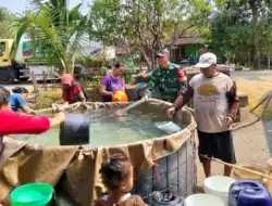 Peduli Kemarau Panjang, Kodim Bojonegoro Salurkan 130 Ribu Liter Air Bersih Setiap Hari