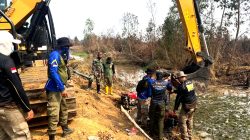 Pastikan Sumber Air Karhutla Tetap Andal, Personel Lanud Sjamsudin Noor Siaga 24 Jam Dukung Kesiapan dan Operasi Penanganan Karhutla