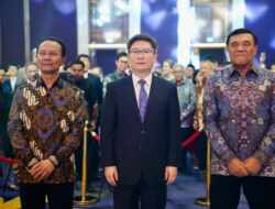 Kasum TNI Bersama Menko Polkam Hadiri Perayaan Hari Nasional ke-77 RRC