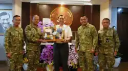 Pesan Ketua Dewan Ekonomi Nasional : Berikan Keteladanan dan Loyalitas