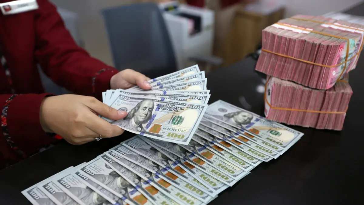Prediksi Rupiah Jumat 4 September: Dibayang-bayangi Sentimen The Fed dan Arah Kebijakan BI
