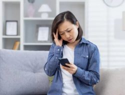 7 Cara Bagaimana Media Sosial Mungkin Diam-diam Membunuh Kepercayaan Diri Seseorang Menurut Psikolog