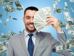 Dengan perencanaan yang teratur, shio Ayam diyakini mampu mempertahankan kestabilan finansial meski perekonomian sedang mengalami tekanan