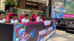 Meski skalanya tidak sebesar turnamen esports profesional, pertandingan berlangsung kompetitif