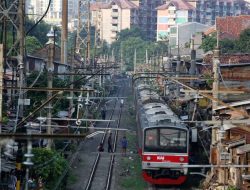 Pertama Kali ke Tangerang dari Jakata Naik KRL? Ini Rute, Jadwal dan Cara Transitnya