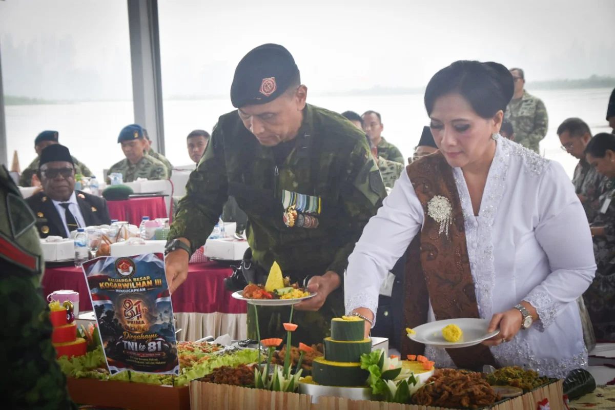 Upacara HUT ke-81 TNI di Timika Berlangsung Khidmat